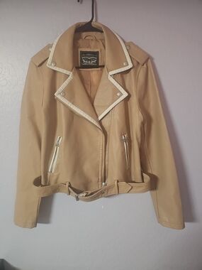 Levi's Beige/Tan Biker Leather Jacket with Cream Trim Medium